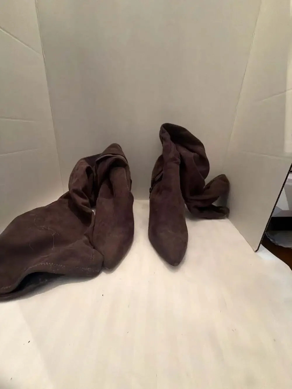 Journee Collection Rational Over The Knee Boot Size 8M Brown Suede